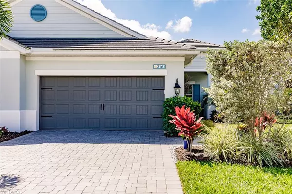 Naples, FL 34112,2162 Marquesa CIR