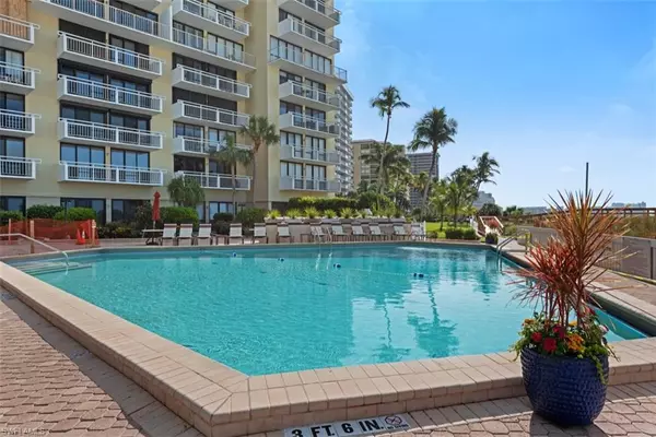 Marco Island, FL 34145,180 Seaview CT #216