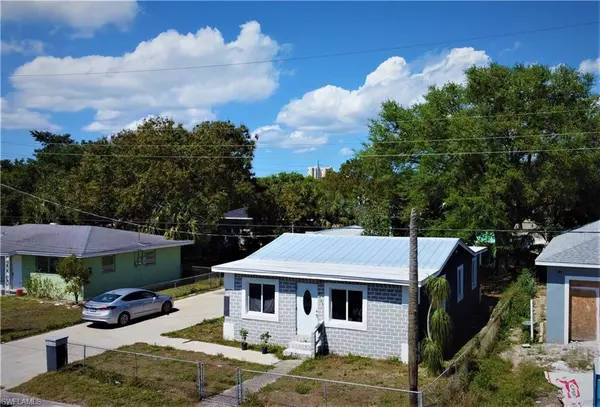 3035 Dunbar AVE, Fort Myers, FL 33916