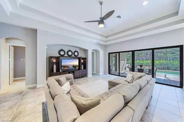 Naples, FL 34110,15826 Secoya Reserve CIR