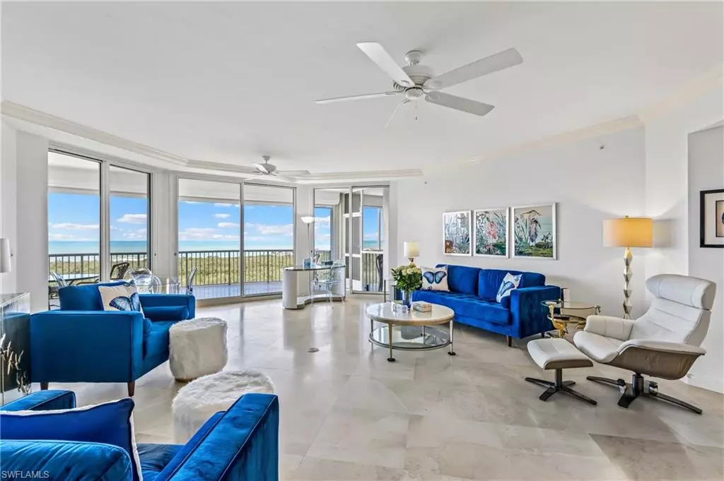 Naples, FL 34108,7117 Pelican Bay BLVD #1204