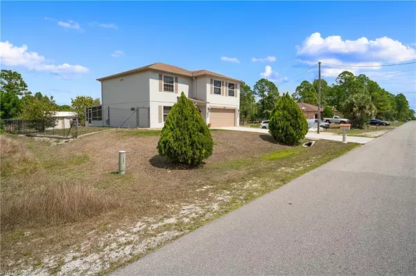 Lehigh Acres, FL 33971,2916 16th ST W