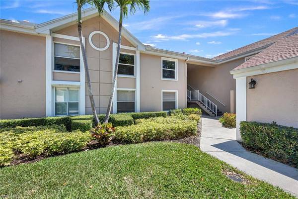 9832 Luna CIR #G-203, Naples, FL 34109