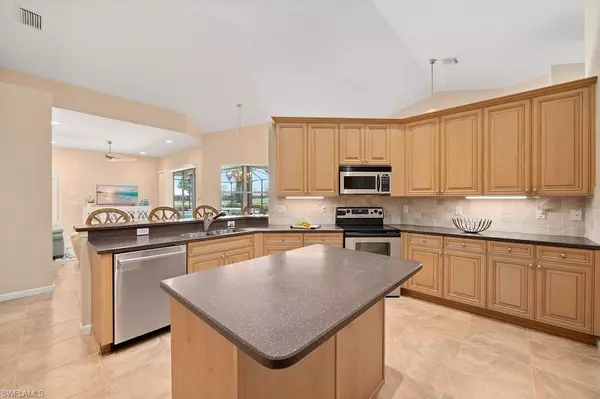 Naples, FL 34113,9002 Mustang Island CIR