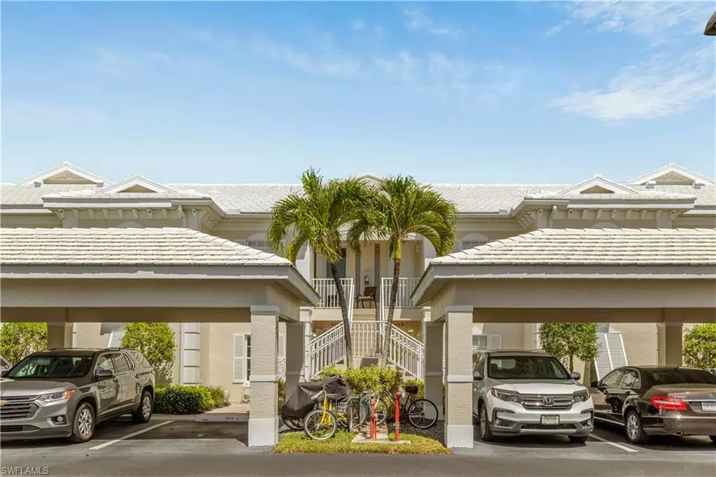 Naples, FL 34110,1325 Sweetwater CV #202