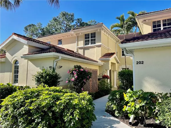 2011 Tarpon Bay DR N #201, Naples, FL 34119