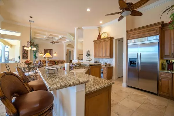 Marco Island, FL 34145,511 Alameda CT