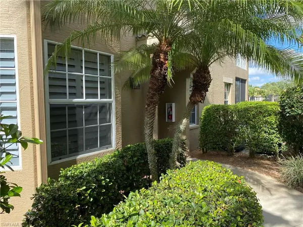 Estero, FL 33928,20151 Seagrove ST #204