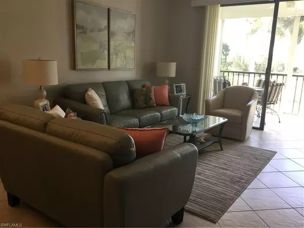 Naples, FL 34104,7340 Coventry CT #817