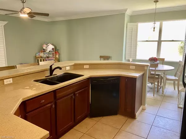 Venice, FL 34292,2187 Chenille CT