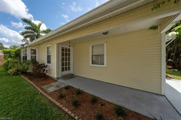 Naples, FL 34113,260 Porter ST