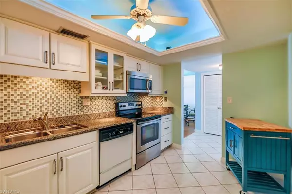 Fort Myers Beach, FL 33931,7146 Estero BLVD #415