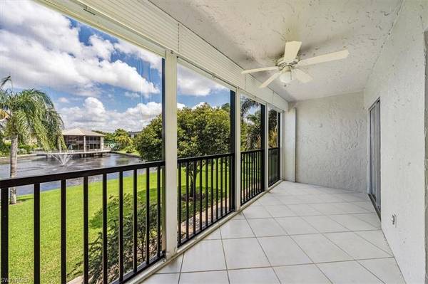 788 Park Shore DR #D24, Naples, FL 34103