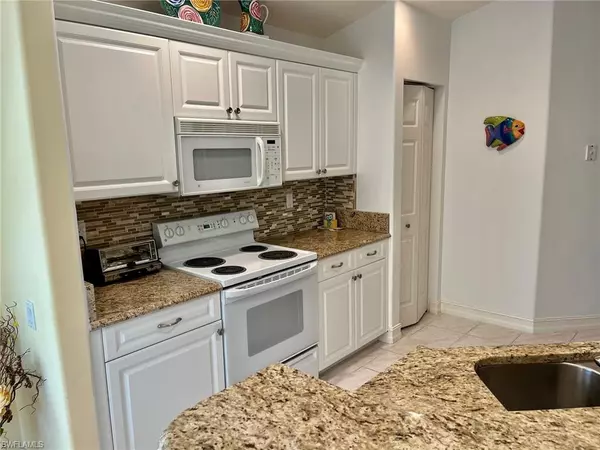 Naples, FL 34110,750 Tarpon Cove DR #203