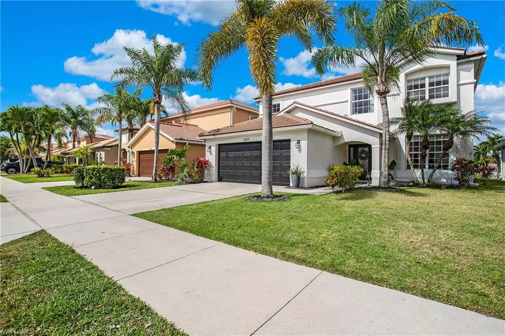 Naples, FL 34119,8339 Laurel Lakes BLVD