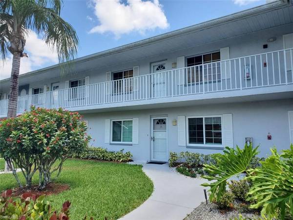 228 Belina DR #606, Naples, FL 34104