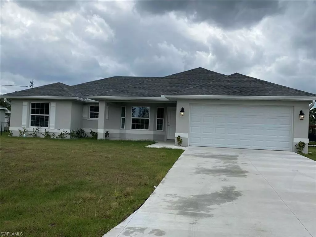 Lehigh Acres, FL 33972,381 Odessa ST