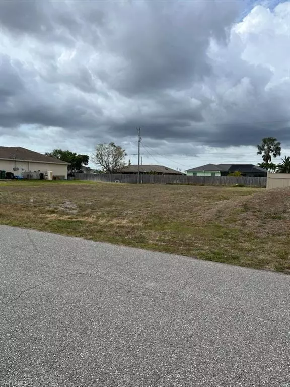 Cape Coral, FL 33909,1817 NE 17th ST