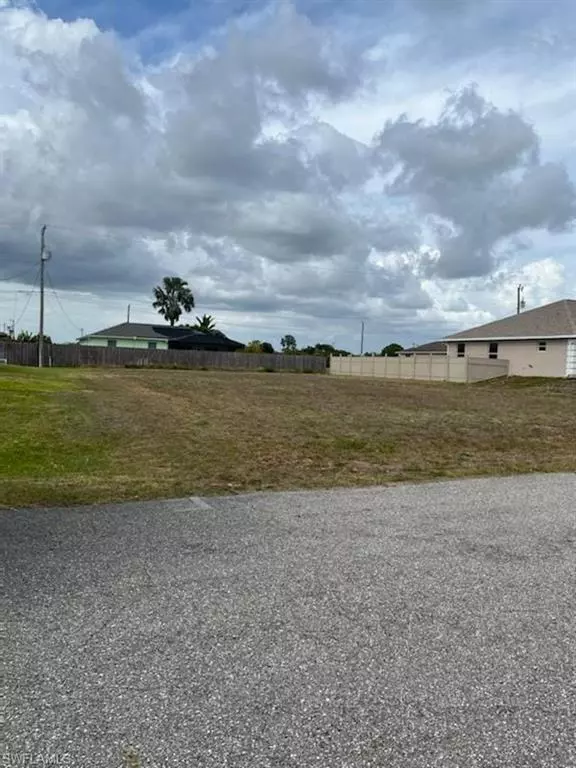 Cape Coral, FL 33909,1817 NE 17th ST