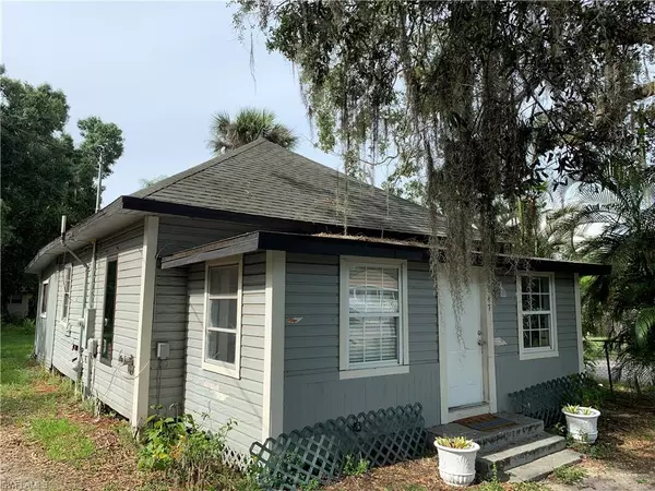 3847 Washington AVE, Fort Myers, FL 33916