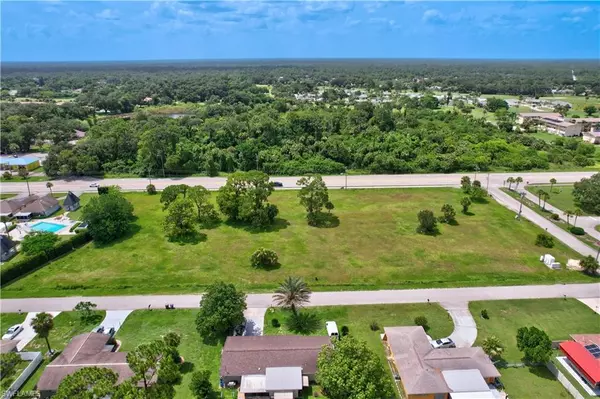 Lehigh Acres, FL 33936,341 Dania ST