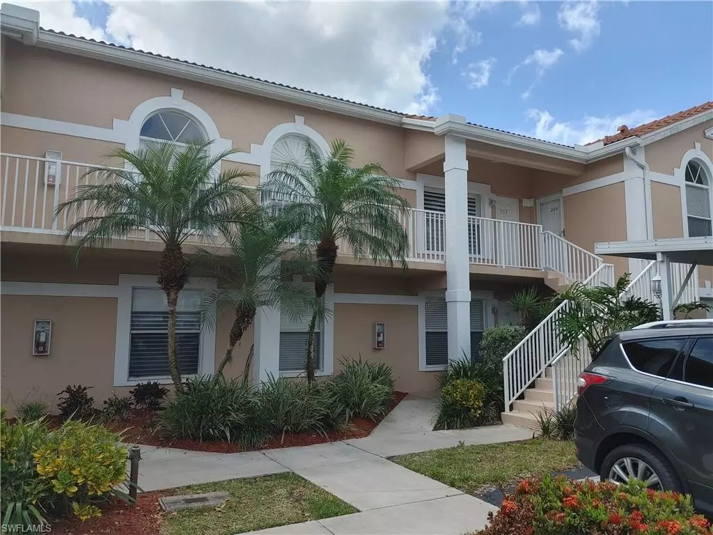 Bonita Springs, FL 34134,3961 Leeward Passage CT #104