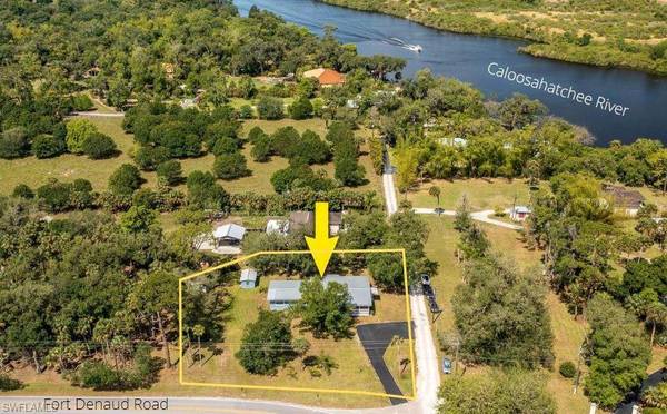 2054 Fort Denaud RD, Fort Denaud, FL 33935