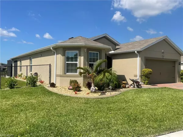 Lehigh Acres, FL 33936,10521 Canal Brook LN