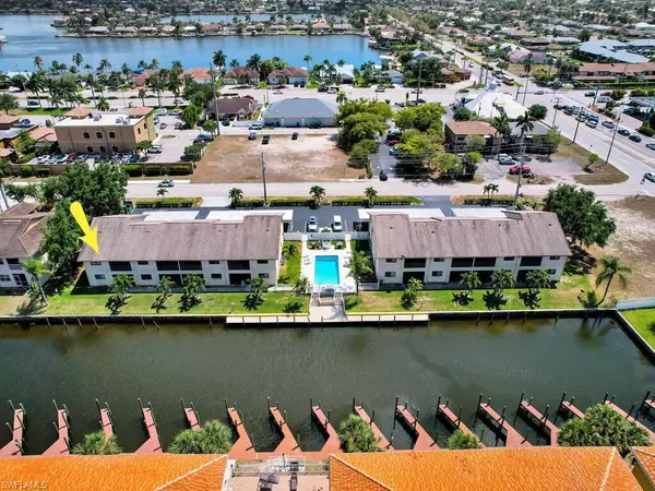 Cape Coral, FL 33914,713 SW 47th TER #204