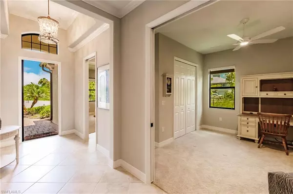 Naples, FL 34120,12872 Kinross LN