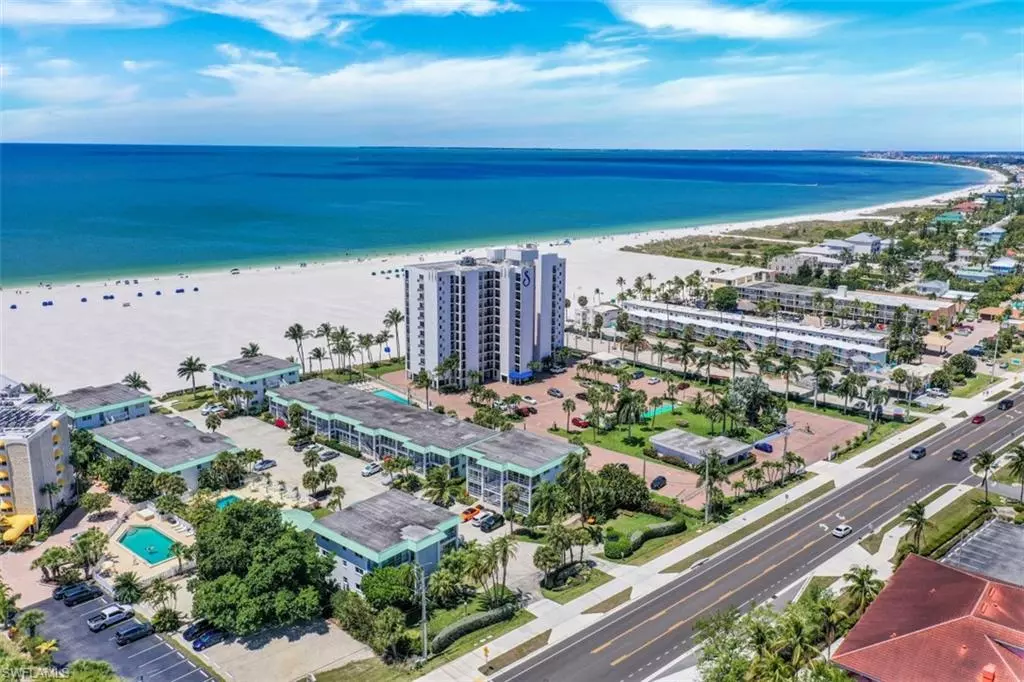 Fort Myers Beach, FL 33931,6500 Estero BLVD #A103