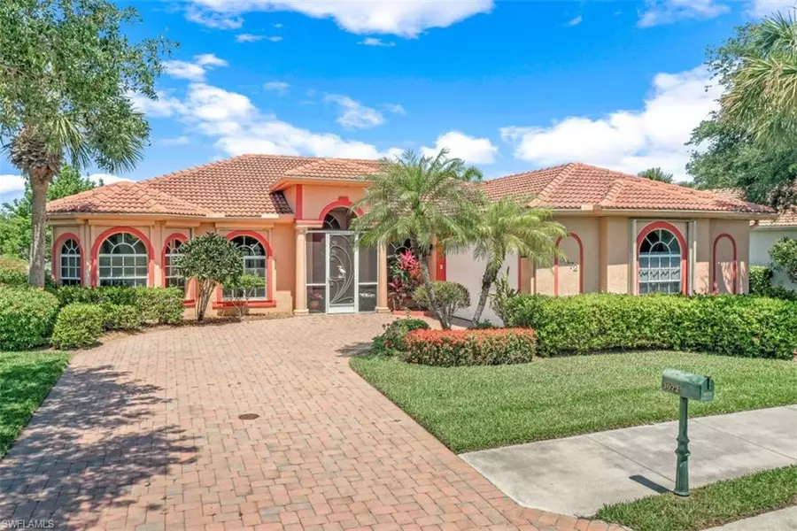 3972 RUXTON RD, Naples, FL 34116