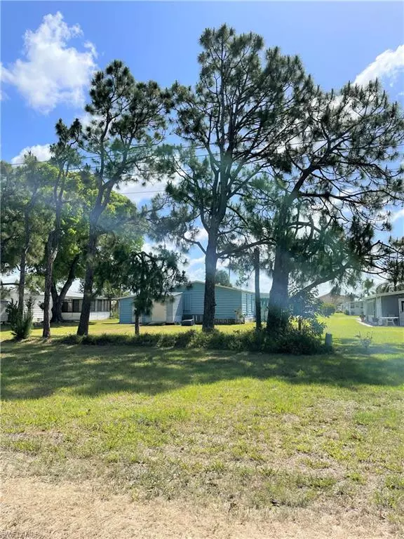 Bonita Springs, FL 34135,26389 Colony RD