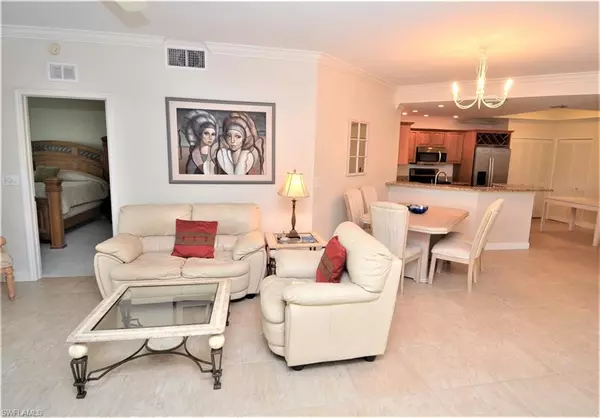 Naples, FL 34119,11408 QUAIL VILLAGE WAY #101