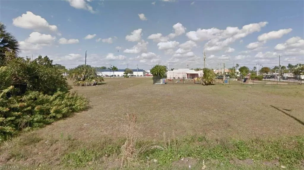 Fort Myers, FL 33916,3637 Fairview AVE