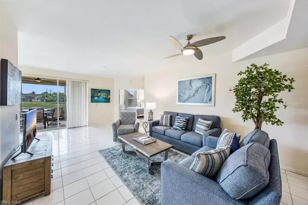 Naples, FL 34109,7705 Gardner DR #8-101