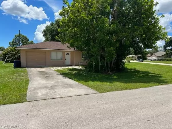 Fort Myers, FL 33967,19080 Murcott DR W