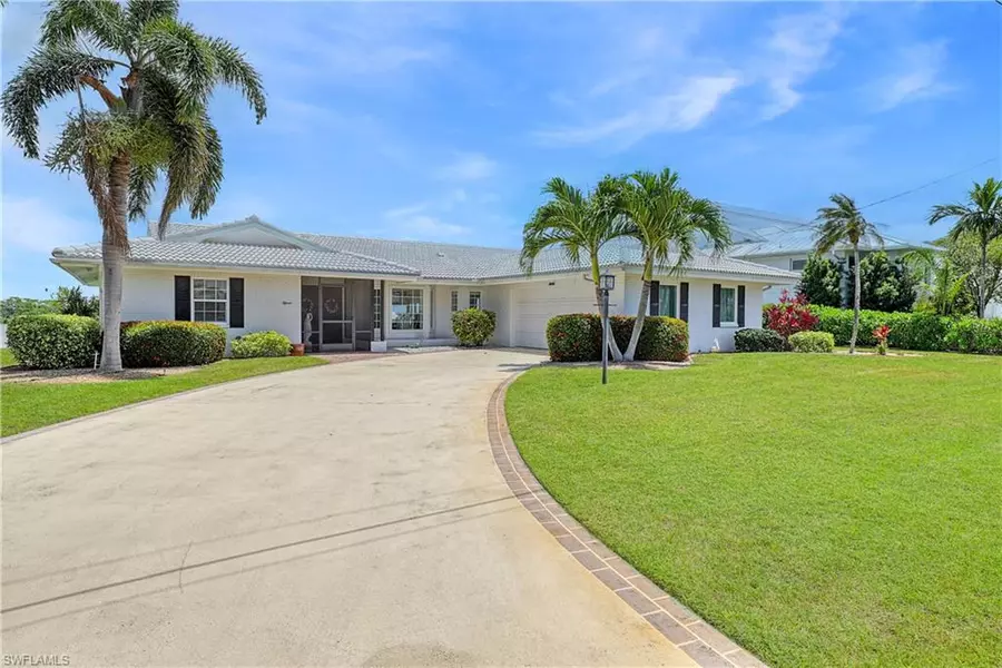 15 Bayview BLVD, Fort Myers Beach, FL 33931