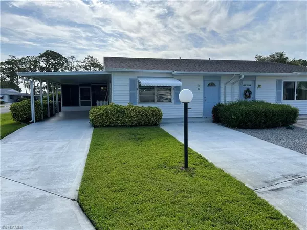 8 Meadow Rue CT, Lehigh Acres, FL 33936