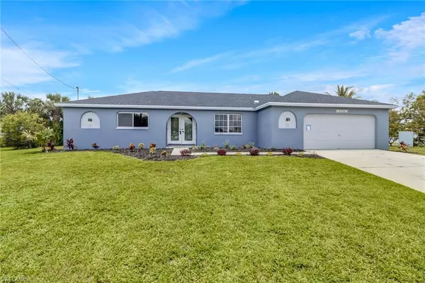 1721 Marina TER, North Fort Myers, FL 33903