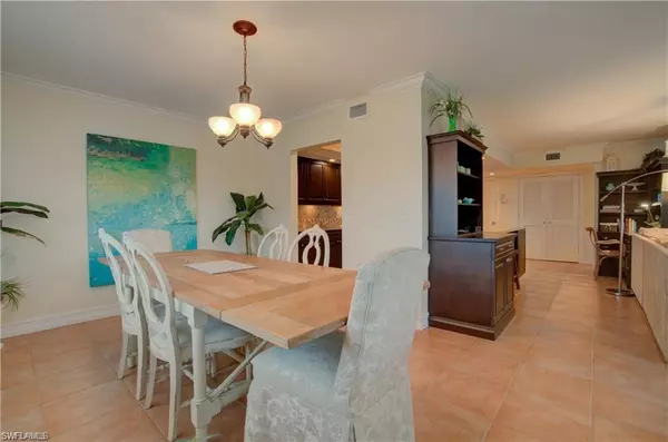 1930 Gulf Shore BLVD N #E101, Naples, FL 34102