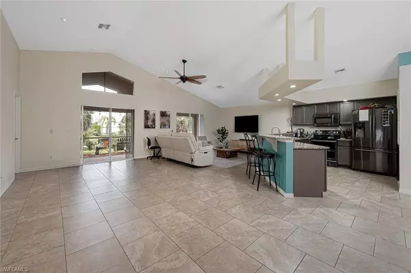 North Fort Myers, FL 33903,9392 Palm Island CIR