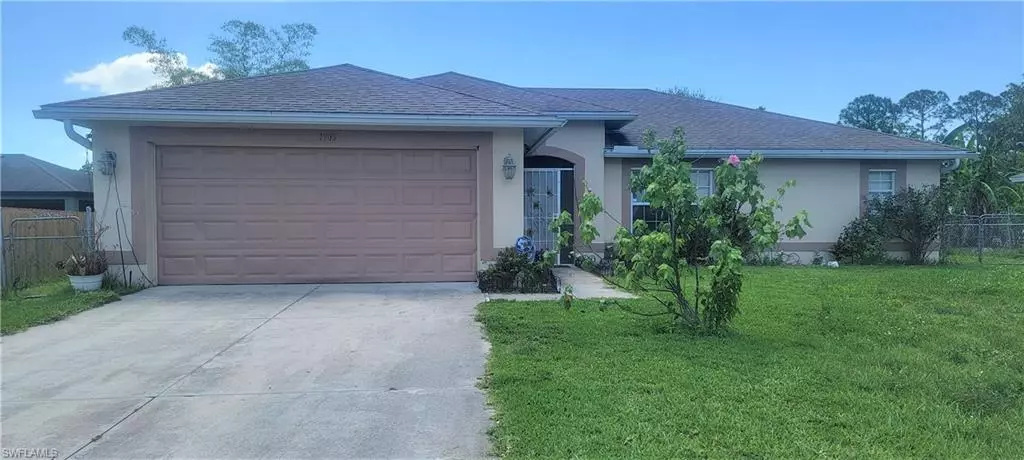 1903 Whitman AVE, Lehigh Acres, FL 33972