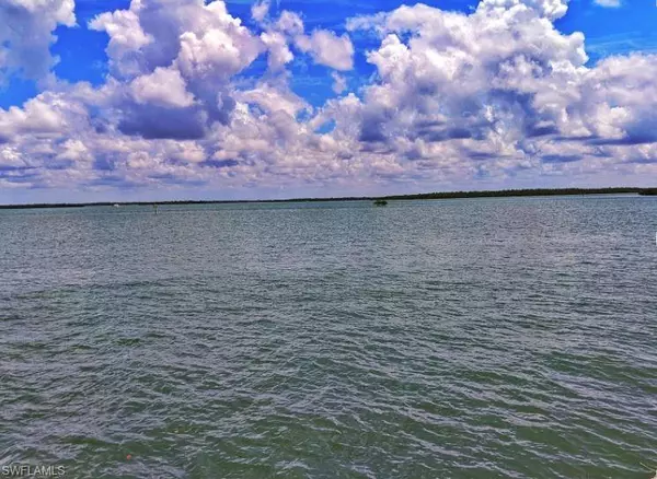 1405 Butterfield CT, Marco Island, FL 34145