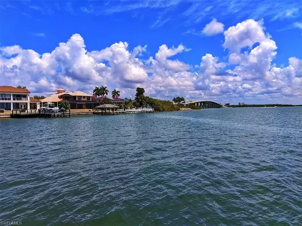 Marco Island, FL 34145,1405 Butterfield CT