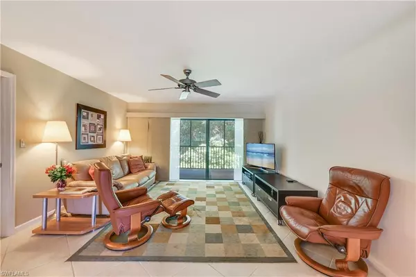 Naples, FL 34108,910 Vanderbilt Beach RD #524-W