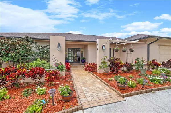 Fort Myers, FL 33919,5427 Brandy CIR W