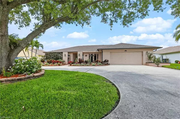 Fort Myers, FL 33919,5427 Brandy CIR W