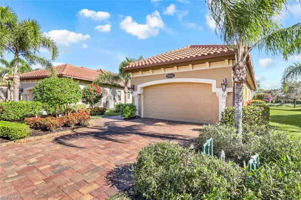 Naples, FL 34113,6510 Roma WAY