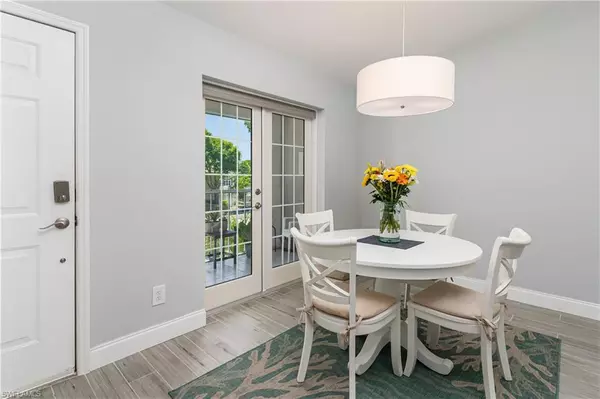 Naples, FL 34108,859 Tanbark DR #203